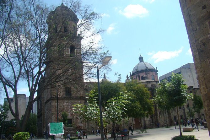 Taco, Torta, and Lonche Tour in the Historic Center of Guadalajara - Guided Exploration