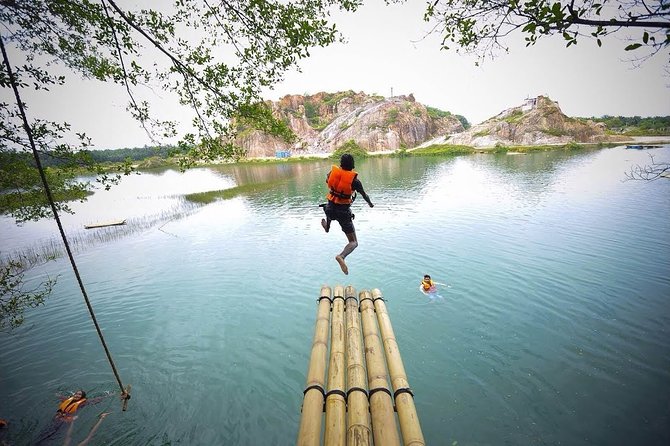 Tadom Hill Splashing Adventure Including Diving Platform & Tarzan Swing - Good To Know