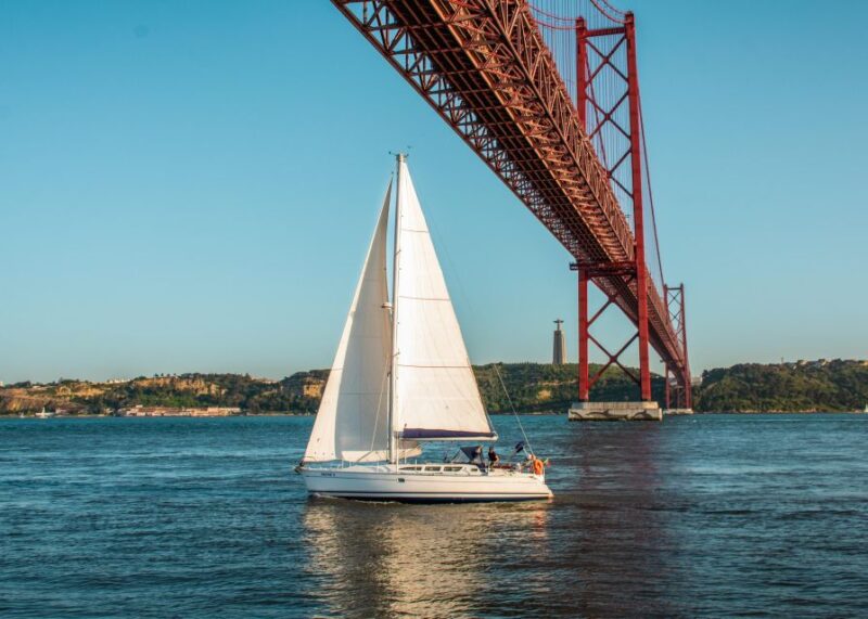 Tagus: Sailboat Private Tour - Key Points