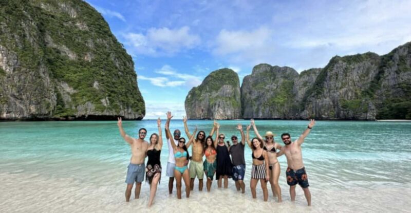 Tailanday in Phi Phi - Maya Bay and Main Beaches in English - Discovering the Pileh Lagoon