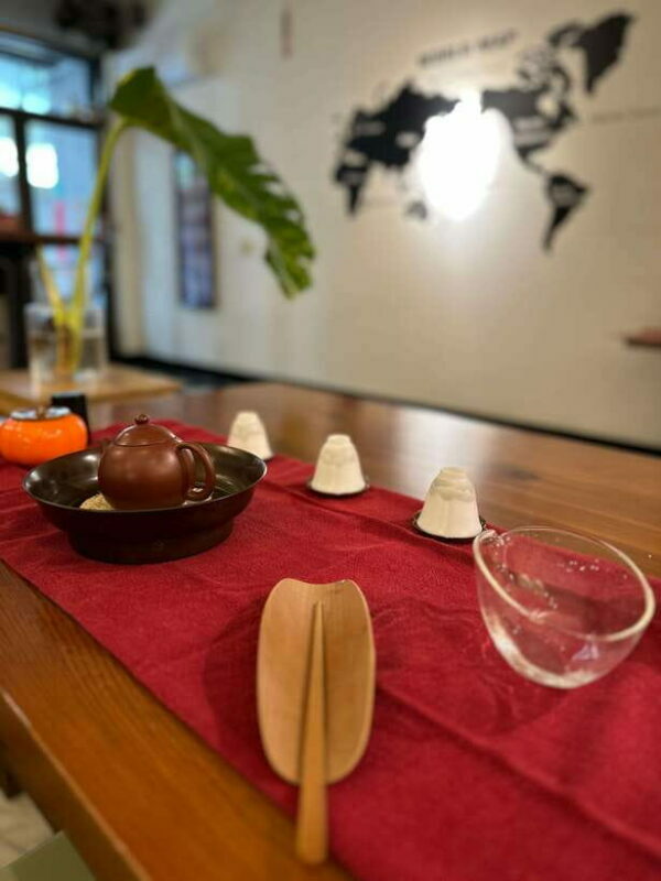 Tainan Culture Trip: Chinese Tea Ceremony_Oolong Tea - An In-Depth Look at the Tainan Tea Ceremony Experience
