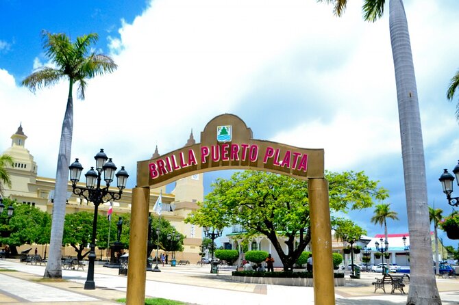 Taino Bay & Amber Cove: Private and Cultural Tour of Puerto Plata - Accessibility and Participation