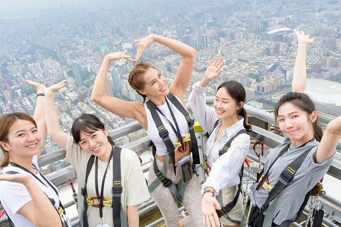 Taipei 101 Top Floor Tour and Dinner at Din Tai Fung - Meeting and Pickup Details