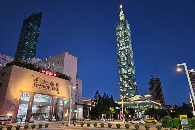 Taipei at Night: 101 Express, Din Tai Fung, Raohe Night Market - Discovering Taipei at Night: A Closer Look at the Itinerary