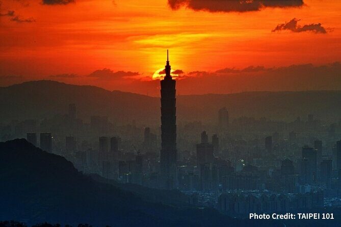 Taipei at Night: 101 Express, Din Tai Fung, Raohe Night Market - Analyzing the Value