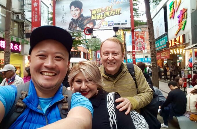 Taipei: Book a Local Host - Hidden Gems Exploration