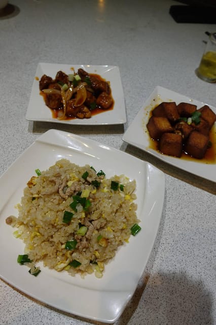 Taipei City: Datong District Food Tour With Food and Drinks - Getting to the Meeting Point