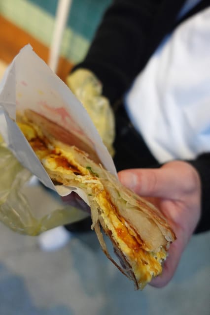 Taipei City: Datong District Food Tour With Food and Drinks - Frequently Asked Questions