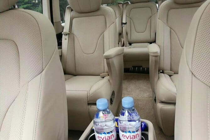 Taipei City to Taoyuan Airport Private Transfer - The Drive to Taoyuan Airport