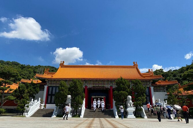 Taipei City Tour With National Palace Museum Ticket - Accessibility Information