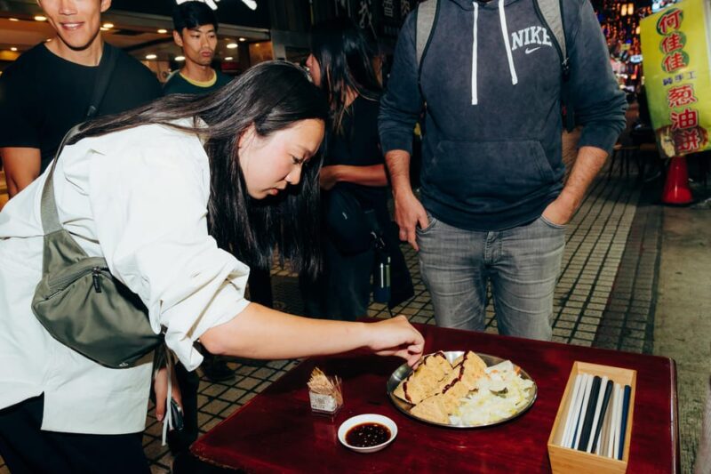 Taipei: Historic Night Market Food Tour With Tastings - Experience and Highlights