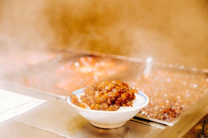 Taipei: Historic Night Market Food Tour With Tastings - Delicious Culinary Delights