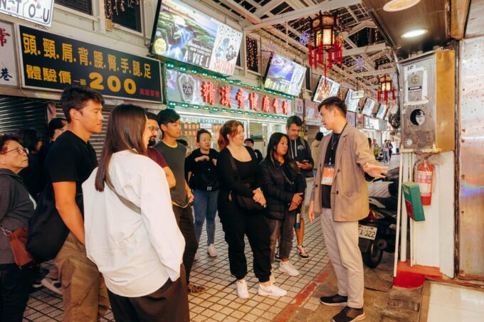 Taipei: Historic Night Market Food Tour With Tastings - Exceptional Value for Money