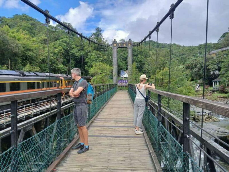 Taipei: Jiufen and Shihfen Half Day Tour - FAQs