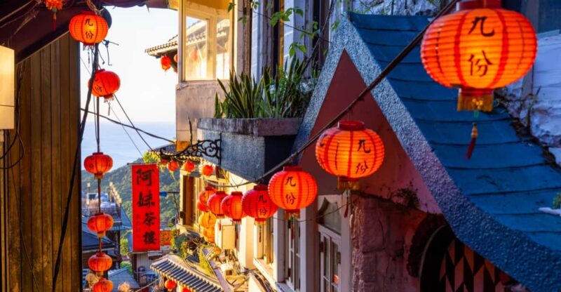Taipei: Jiufen Night View and Shifen Day Tour - Experience and Activities
