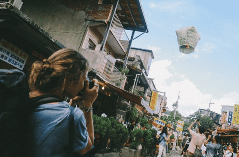 Taipei: Jiufen, Shifen Waterfall and Pingxi Sky Lantern Tour - Key Points