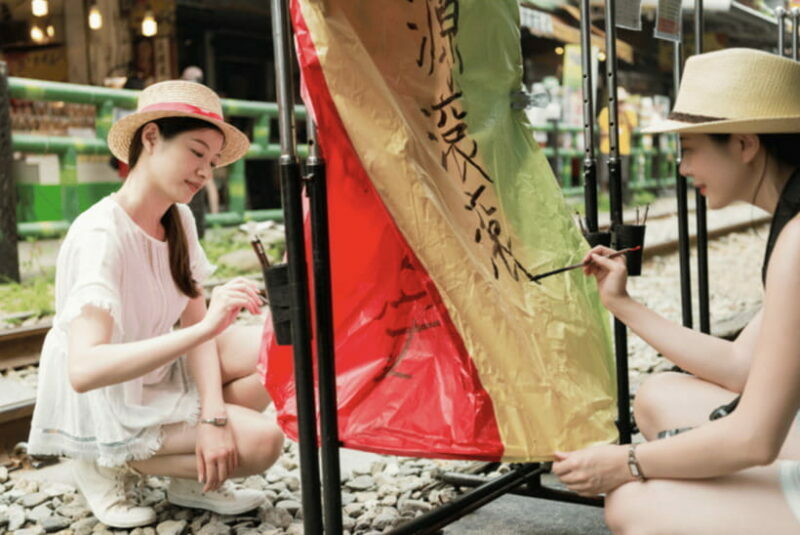 Taipei: Jiufen,Shifen & Houtong Cat Village Private Day Tour - Final Thoughts