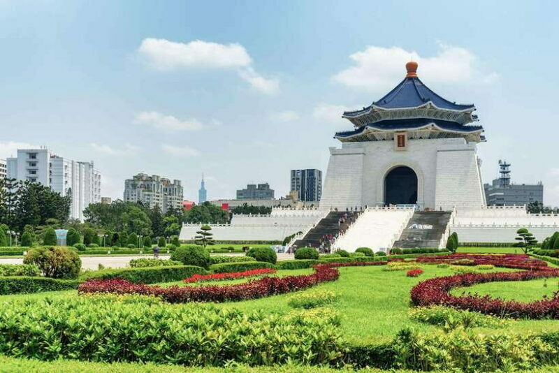 Taipei: Layover City Tour - Transportation and Logistics