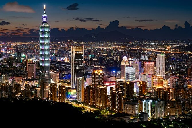 Taipei Nightlife: Taipei Pub Crawls (2 Different Routes) - Featured Inclusions in the Experience