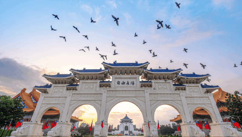 Taipei: Private Car Charter Tour - Highlights and Attractions