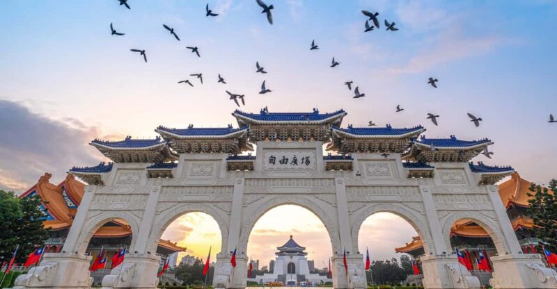 Taipei: Private Car Charter Tour - Inclusions and Services