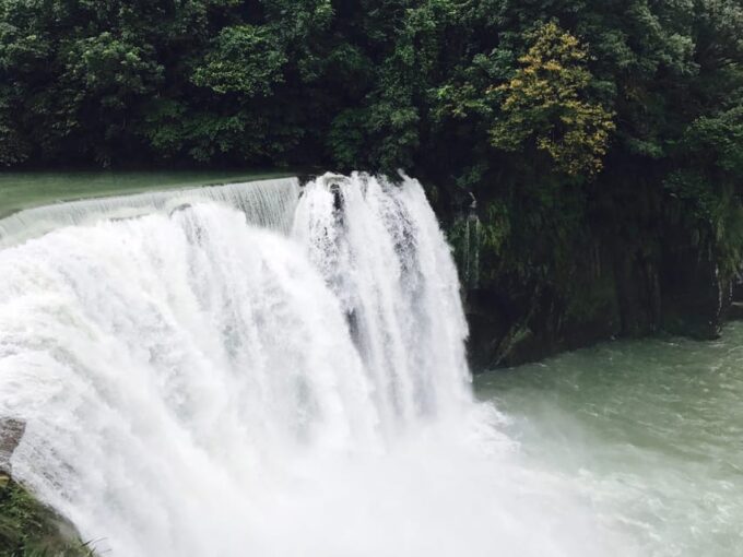 Taipei: Private City Sightseeing Tour With Driver - Booking and Cancellation Policy