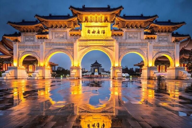 Taipei: Private Custom Tour With a Local Guide - Key Points