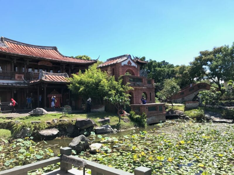 Taipei: Private Day Tour by Car - Transportation and Services