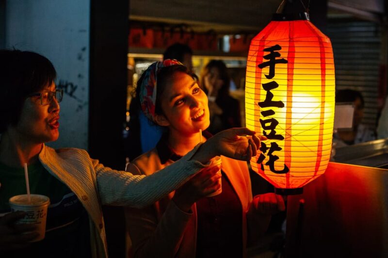 Taipei: Private Food Tour – 10 Tastings With Locals - Passionate Guides