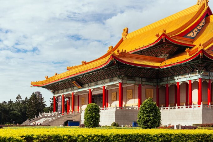 Taipei: Private Tour With Locals – Highlights & Hidden Gems - Maji Market