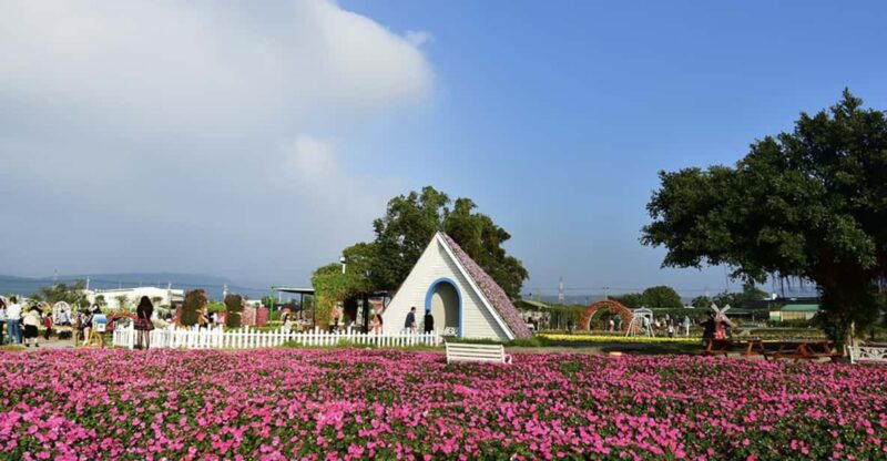 Taipei-Taichung-Taipei Private Day Trip - Package Inclusions and Exclusions