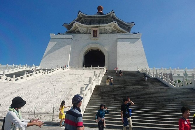 Taipei Taster: Layover Escapes in 4-Hour Private Tour - Customer Feedback and Booking