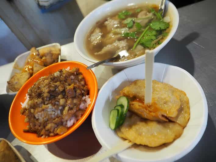 Taipei:Nature Walk and Incredible Food.(Keelung) - Exploring Keelungs Vibrant Night Market