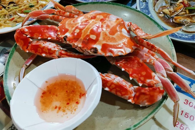 Taiwans Golden Triangle: Yehliu, Jiufen, Shifen Private Day Tour - Pricing and Cancellation Policy