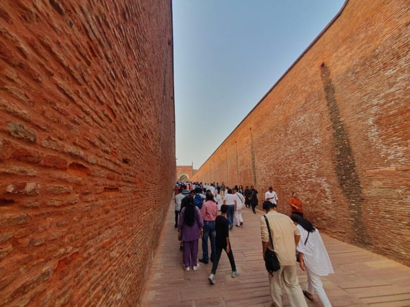 Taj Mahal & Agra Fort Skip the Line Guided Tour - Pickup and Transportation