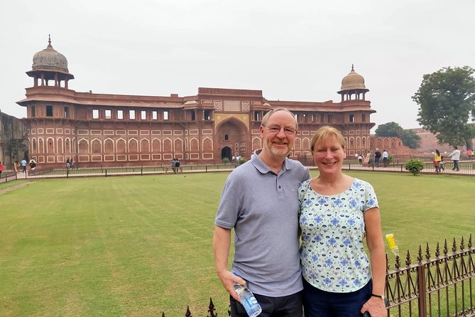 Taj Mahal and Agra Fort Tour by Car- All Inclusive - Pickup Information