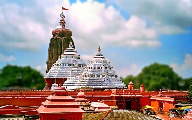 Taj Mahal and Tribal Tour Of Odisha 10 Days 09 Nights - Arrival and Delhi Sightseeing