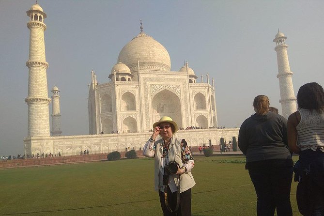 Taj Mahal by Superfast Gatimaan Express Train - Tour Overview