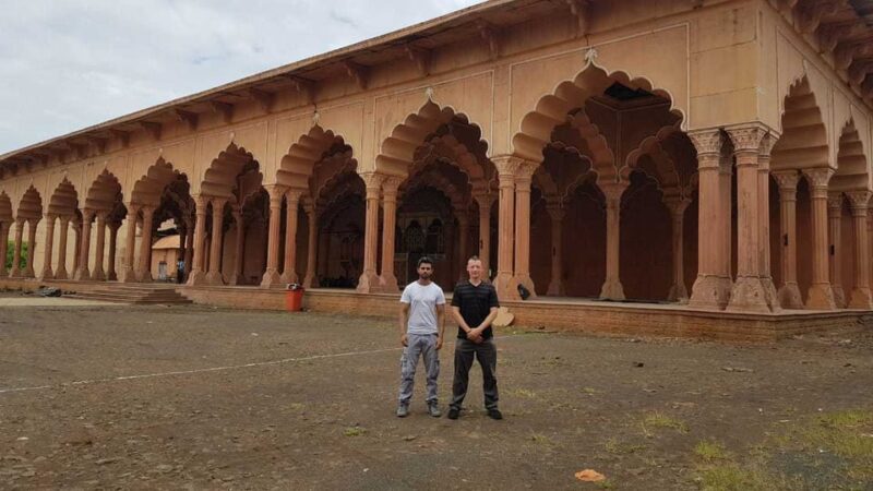 Taj Mahal Day Same Day by Local Flights From Mumbai - What to Bring and Expect
