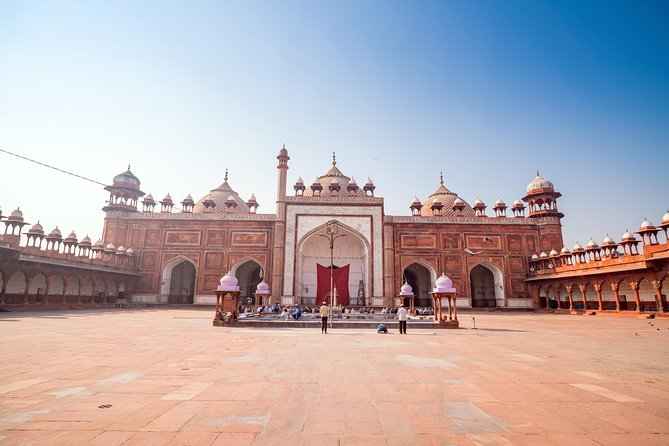 Taj Mahal Day Trip From Delhi Ending in Jaipur - Exploring the Taj Mahal