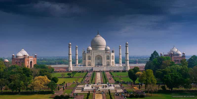Taj Mahal Entry Ticket Guided Tour With Hotel Transfer - Itinerary Details