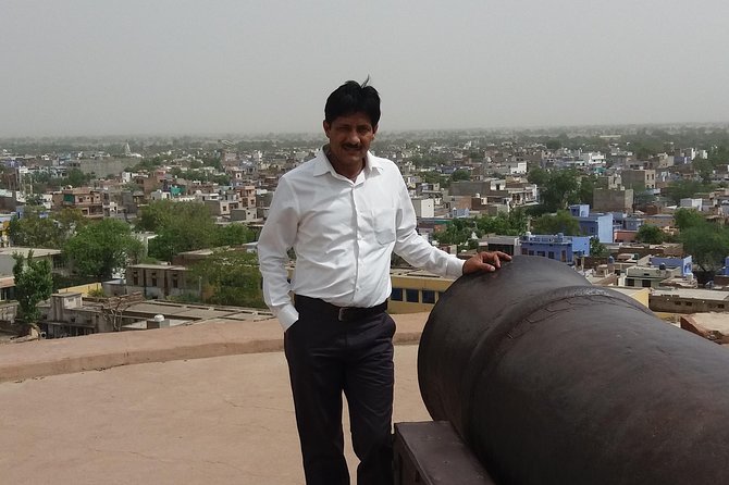 Taj Mahal Guided Tour - Key Points