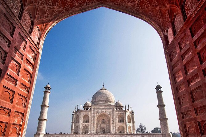 Taj Mahal Guided Tour With Lunch and Entry Fee From Jaipur - Pickup and Logistics
