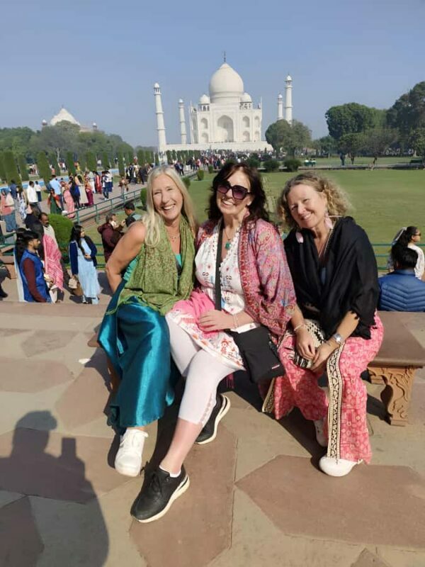 Taj Mahal: Guided Tour with Skip The Line Entry Tickets - Key Points