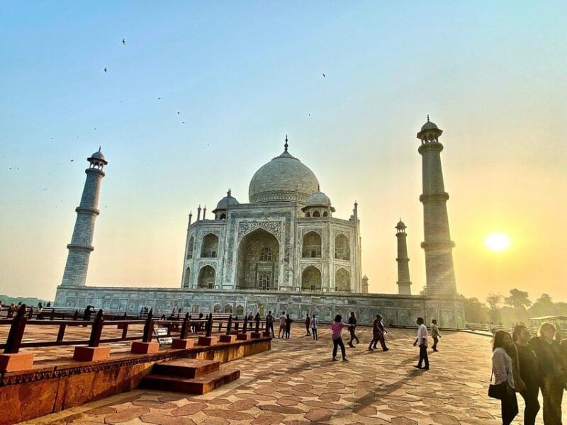 Taj Mahal Private Tour From Delhi With Ticket & Meal Options - Transportation and Accessibility
