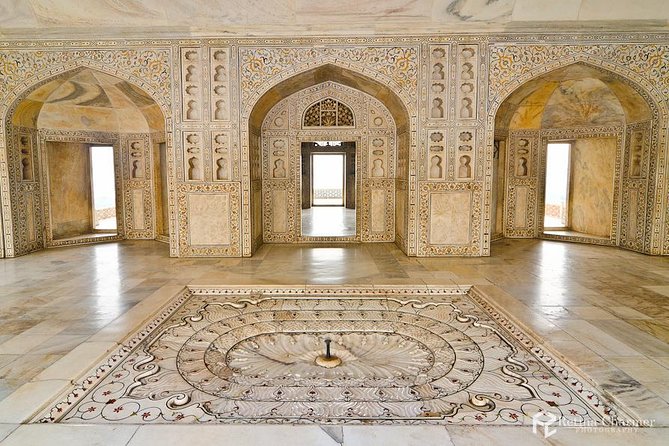Taj Mahal - Same Day Agra Sightseeing - The Taj Mahal Highlights