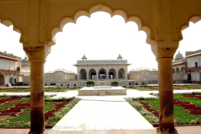 Taj Mahal Sunrise and Agra Overnight Tour From Chennai - Detailed Itinerary