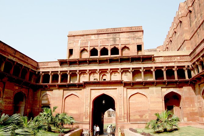 Taj Mahal Sunrise and Agra Overnight Tour From Hyderabad - Day 2 Itinerary