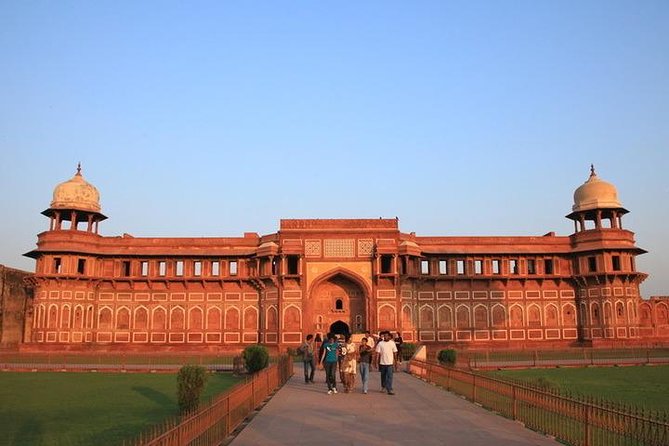Taj Mahal Tour by Gatimaan Train/Rail All Inclusive - Accessibility and Participation