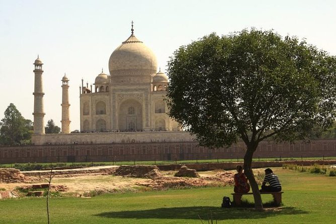 Taj Mahal Tour From Delhi - Immerse in the Tour Experience